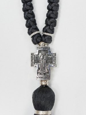 Synthetic 100-knot prayer rope with metallic cross and a tassel
